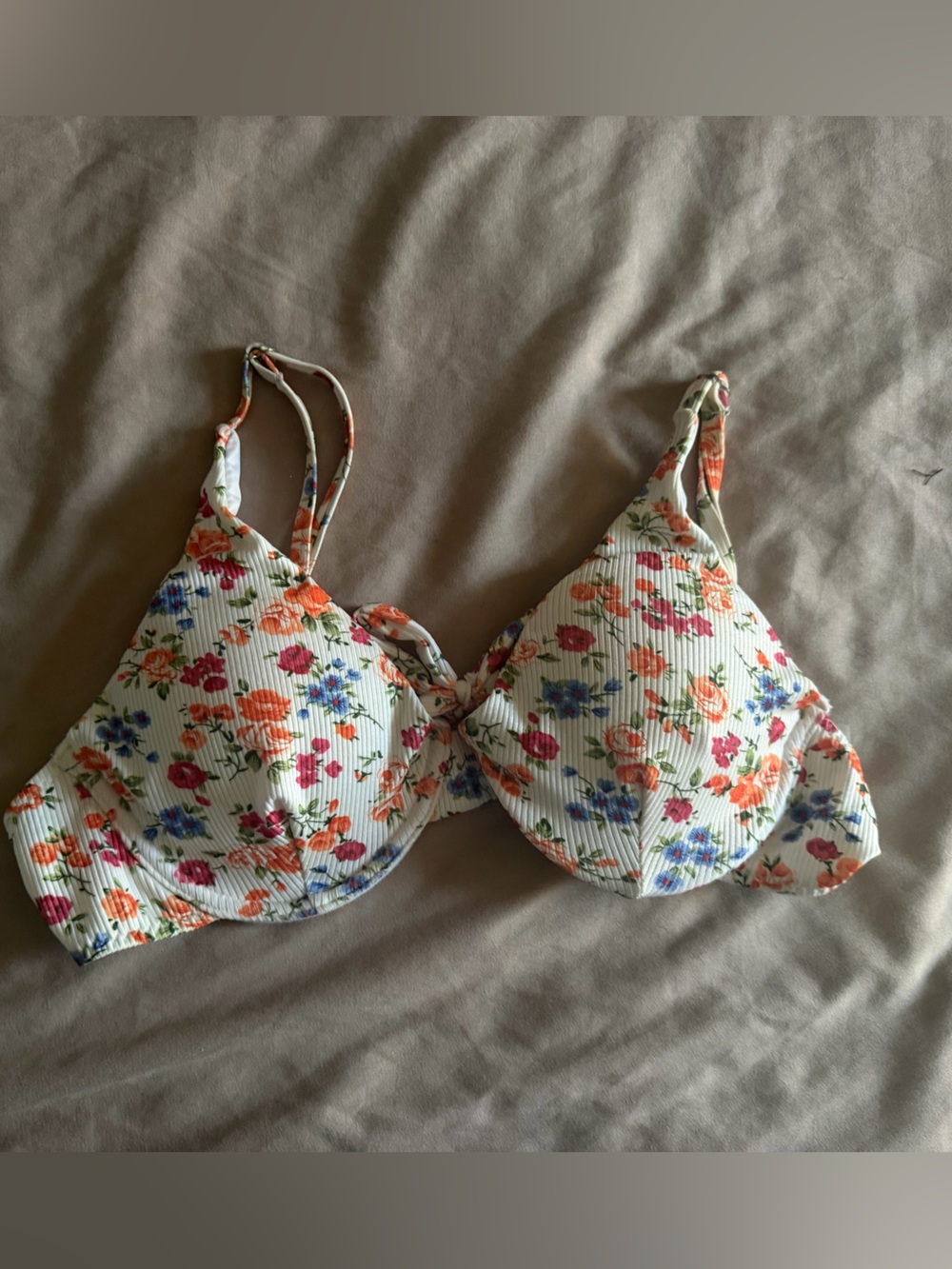SHEIN White Floral Ribbed Bikini Top with Orange, Pink & Blue Flowers